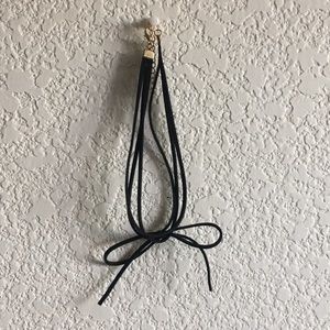 Bow tie choker necklace